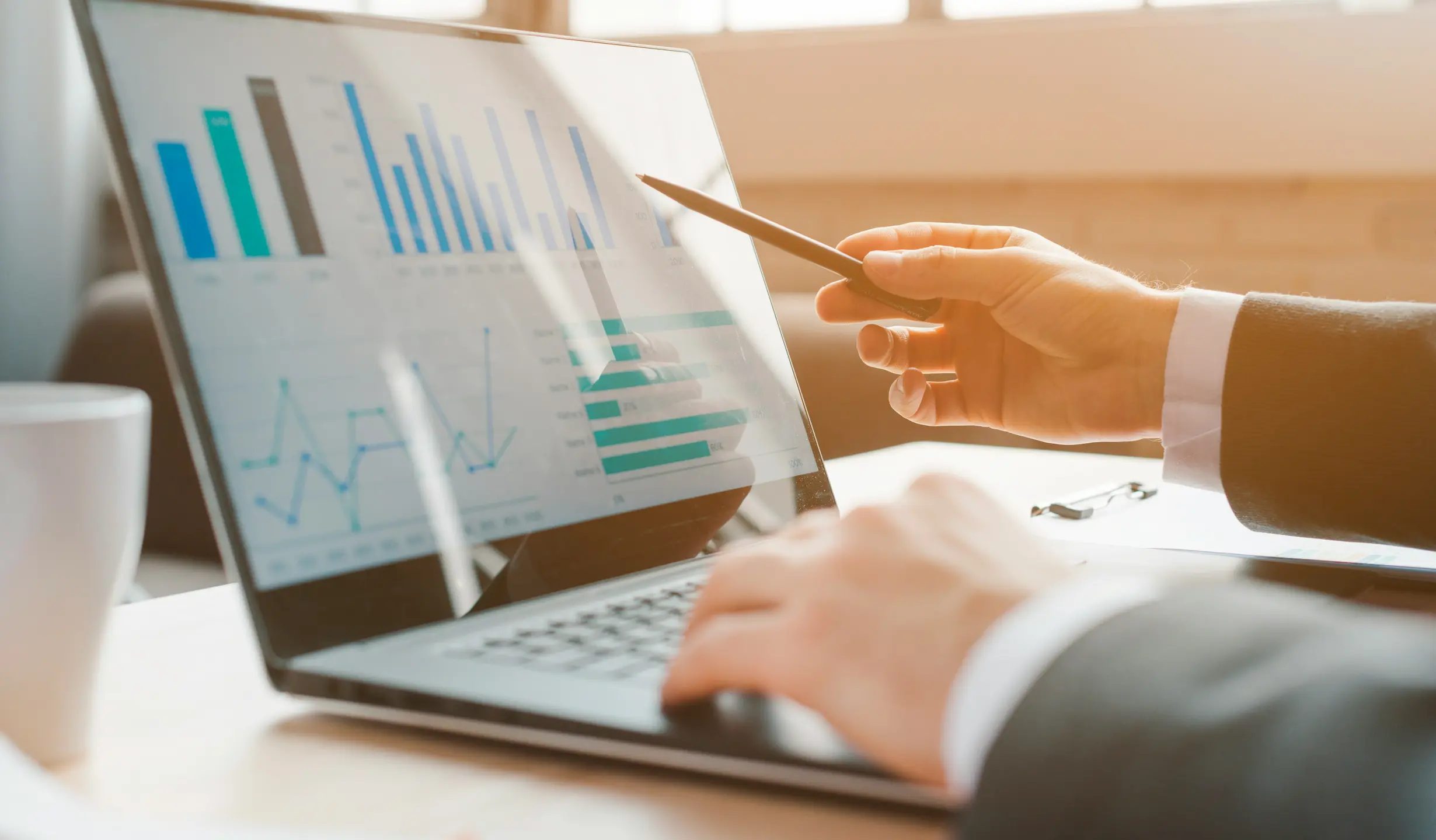 Enterprise big data analytics dashboard